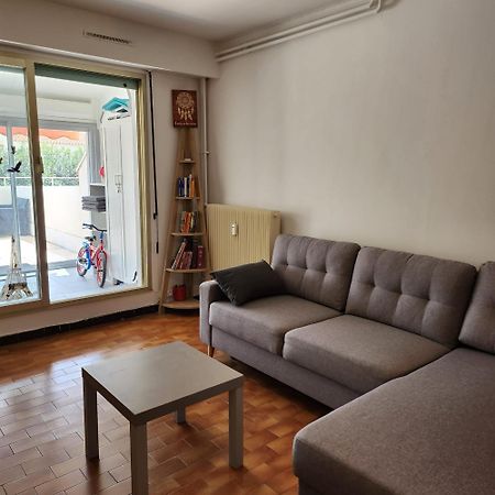 Studio Terrasse Mauguio Bagian luar foto