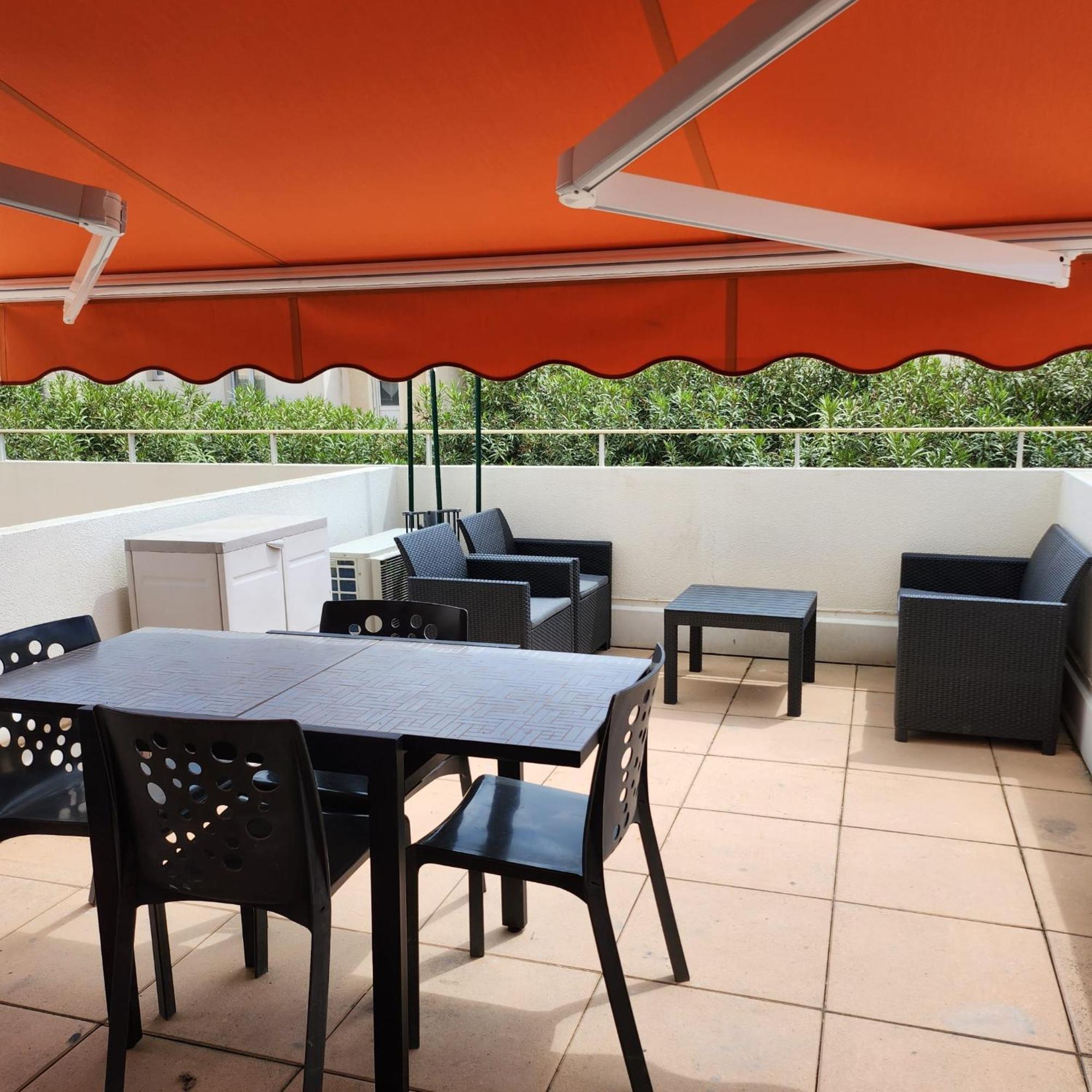 Studio Terrasse Mauguio Bagian luar foto